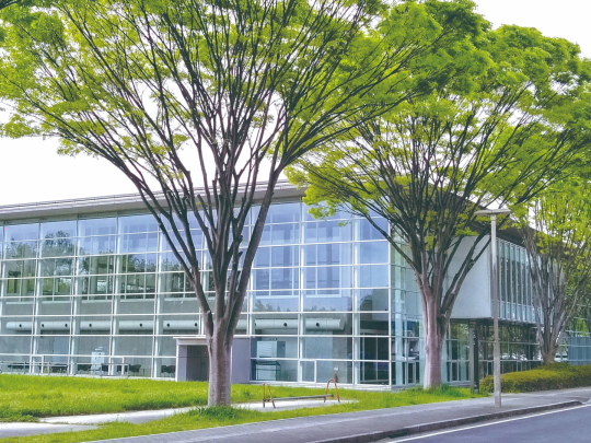 東京大学柏図書館外観