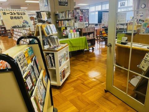 図書館入口写真